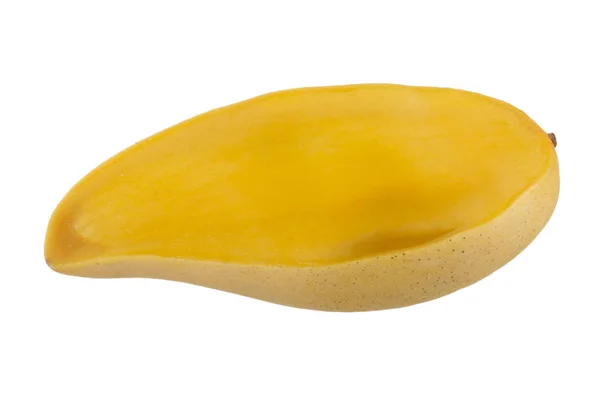 Yarısı Beyaz Arka Plan Üzerinde Izole Taze Ham Mango Meyve — Stok fotoğraf