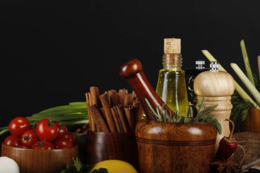 Baharat lezzetli yemek pişirmek için çeşitli