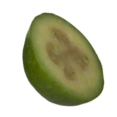 Taze feijoa beyaz arka plan üzerinde izole 