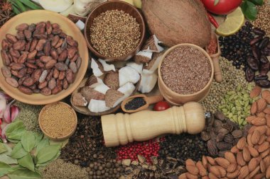 Baharat lezzetli yemek pişirmek için çeşitli
