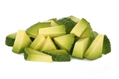 Beyaz arka planda izole edilmiş avokado yakın çekim 