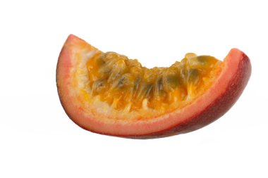 tatlı tutku beyaz arka plan üzerinde izole meyve