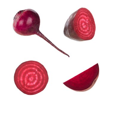 Dilimlenmiş beetroots beyaz arka plan üzerinde izole