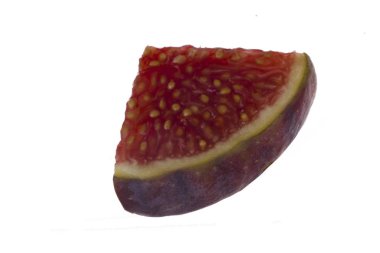 Beyaz arka plan üzerinde izole tatlı incir parça