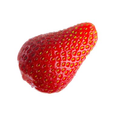 Beyaz arka plan üzerinde izole olgun ham çilek