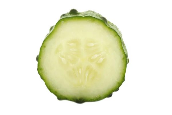 Stukje Komkommer Geïsoleerd Witte Achtergrond — Stockfoto