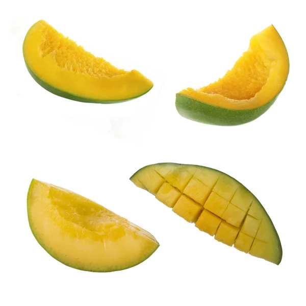 Slices Mango Fruits Isolated White Background — Stock Photo, Image