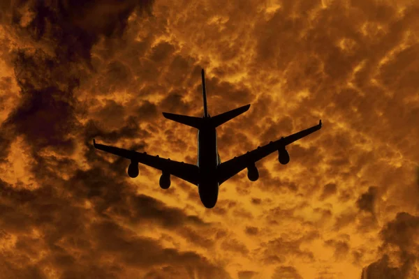 Closeup Flying Plane Cloudy Sky Sunset — Stock Photo, Image