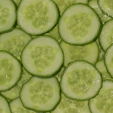 Dilimlenmiş salatalık deseninin yakın çekimi 