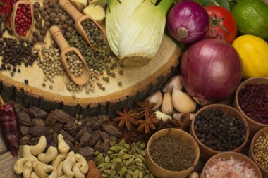 arka planda farklı baharatlar, yakın