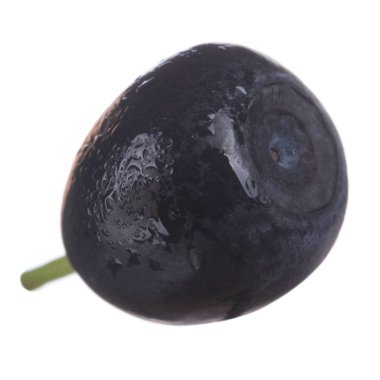 beyaz arka plan üzerinde izole olgun siyah bilberry 