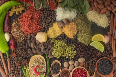 arka planda farklı baharatlar, yakın