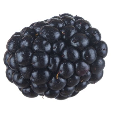 olgun tatlı böğürtlen beyaz arka plan izole, yakın çekim 