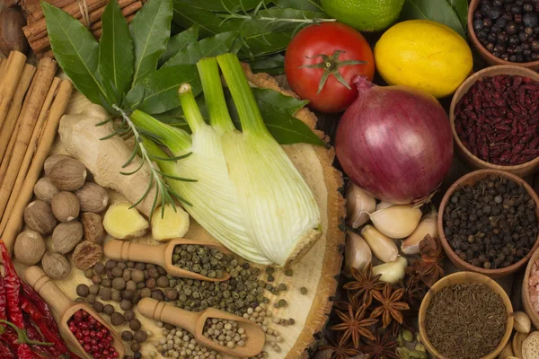 arka planda farklı baharatlar, yakın