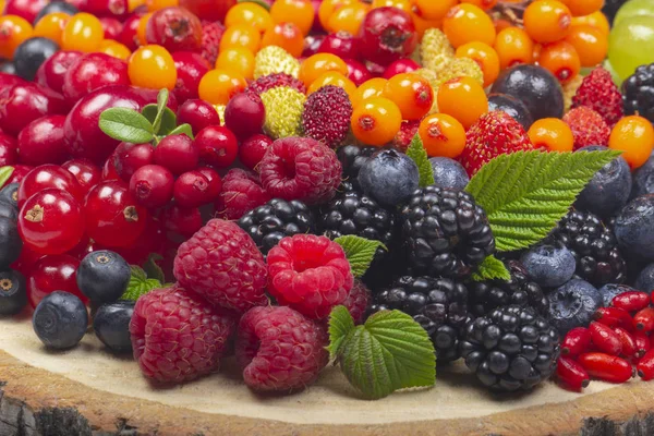 arka planda lezzetli meyveleri, yakın