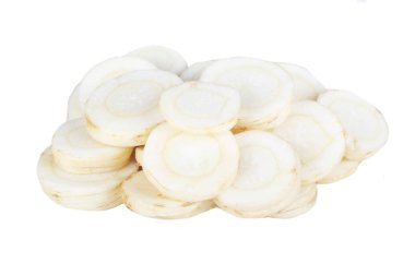 beyaz arka plan üzerinde izole doğranmış kökleri