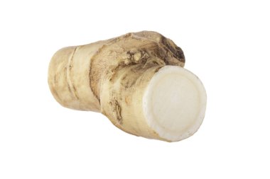 beyaz arka planda izole sebze kökü