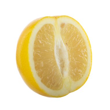 beyaz arka plan üzerinde izole olgun limon, yakın çekim 