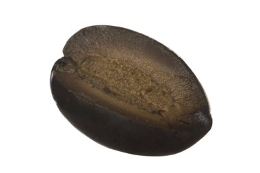 beyaz arka plan üzerinde izole olgun zeytin, yakın çekim 