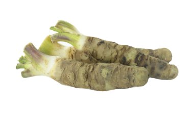 beyaz arka plan üzerinde izole wasabi kökleri, yakın çekim  