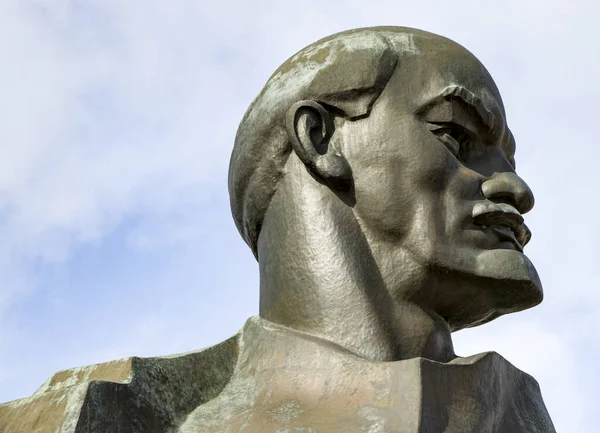 Lenin anıtı. Komünizmin kurucusu. 19. yüzyılın başında Rusya 'nın lideri..