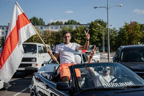 Bularus Protesta Contra Presidente Lukashenko Carro Com Bandeira Protesto Popular — Fotografia de Stock