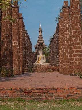 Din ve inanç kavramı. Wat Phrasisanpetch in Ayutthaya Historical Park, Tayland