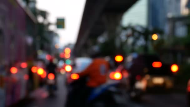 Atasco Tráfico Borroso Carretera Atardecer Ciudad Bangkok Tailandia — Vídeo de stock