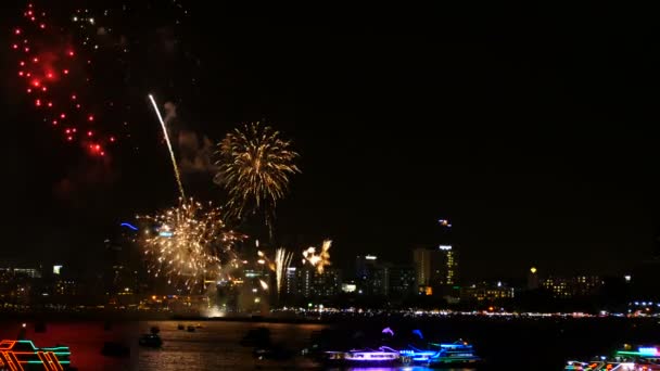 Filmagem Verdadeiro Festival Fogos Artifício Céu Para Celebração Noite Com — Vídeo de Stock