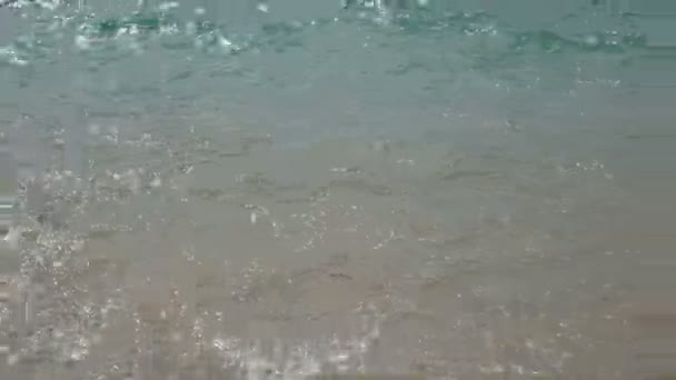 Onda Suave Mar Água Clara Praia Areia Branca Phuket Tailândia — Vídeo de Stock