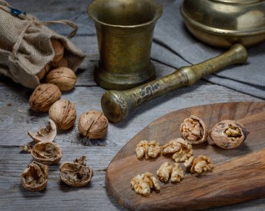 Tahta masada cevizli bir hayat