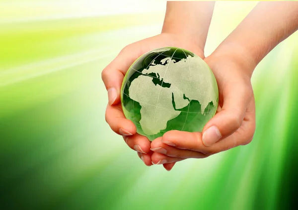 Hand Holding Green Earth — Stock Photo, Image