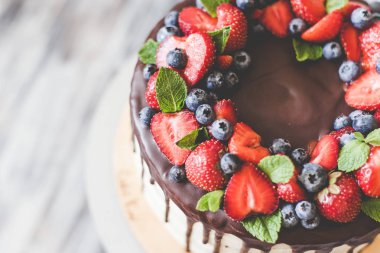 Bir tatil için tatlı Berry kek