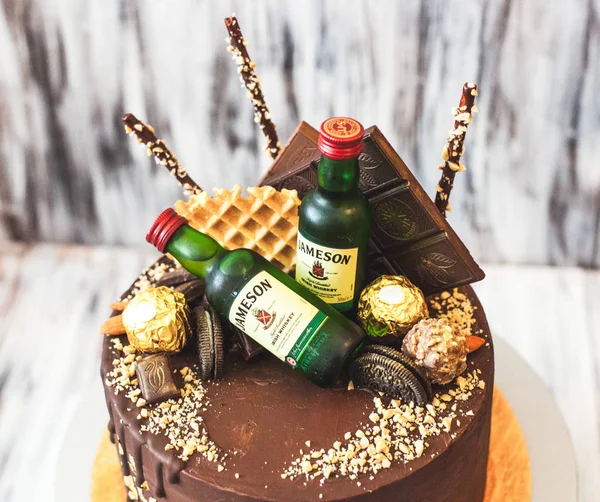 Gâteau Doux Homme Avec Alcool Pour Des Vacances — Photo