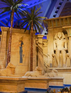 Las Vegas, Nevada/ABD: 11 Mayıs 2018: iç Luxor Hotel ve Casino