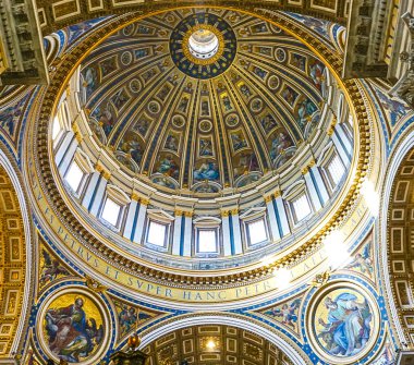Vatikan Şehri, İtalya: 11 Ekim 2017: iç St Peter's Basilica Katedrali Roma, İtalya