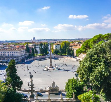 Piazza del Popolo üstünden Roma İtalya Pincio bahçeleri