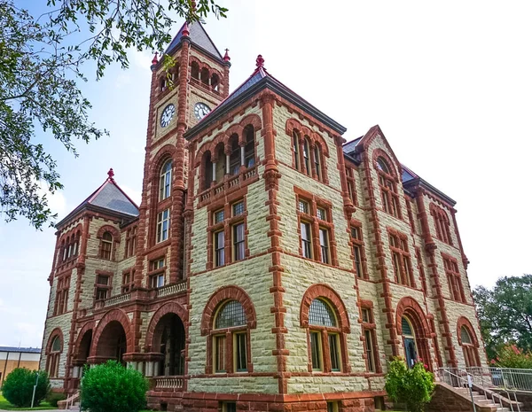 Historiska de Witt County Courthouse i Cuero, Texas längs självständighets stigen — Stockfoto