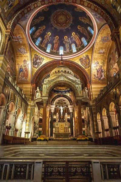 St. Louis Missouri: 7 de noviembre de 2018; La Basílica Catedral de St Louis — Foto de Stock
