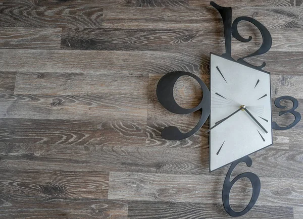 Çocuk odası için mükemmel duvar saati