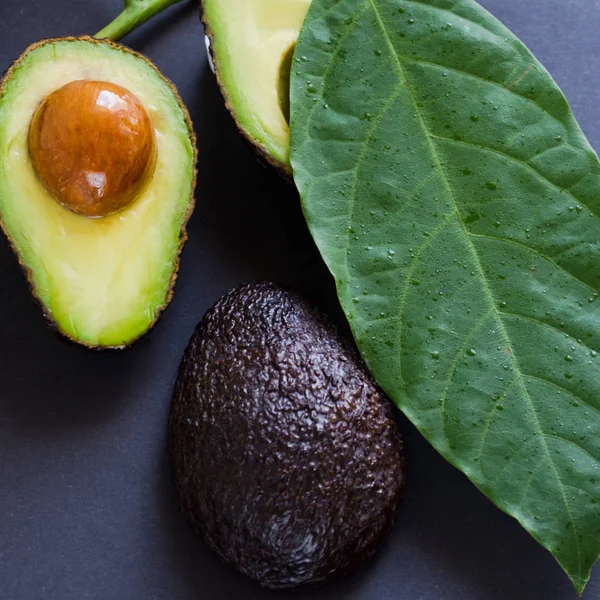 Ripe fresh black avocado — Stock Photo, Image