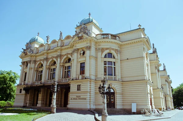 폴란드 크 라 코 프, 율리 Slowacki 극장의 건물 — 스톡 사진