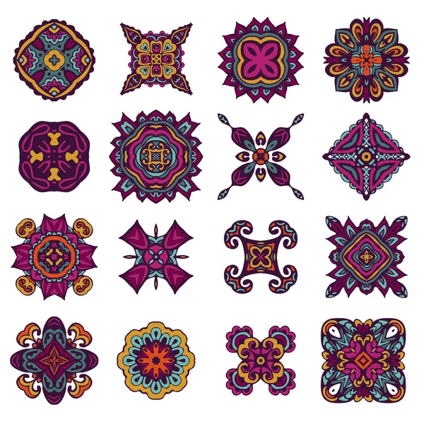 Красочные бохо этнические декоративные элементы. Векторный набор различных орнаментов, шаблон деко . — стоковый вектор