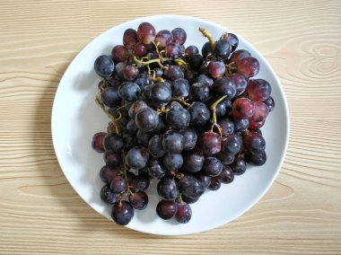 Taze üzüm plaka demet