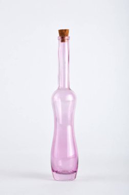 İksir şişesi üzerinde beyaz izole