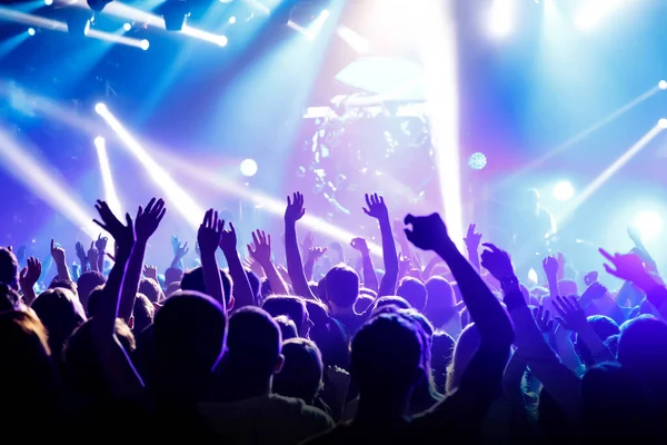 Raised Hands Honor Musical Show Stage People Hall — Stock Photo, Image
