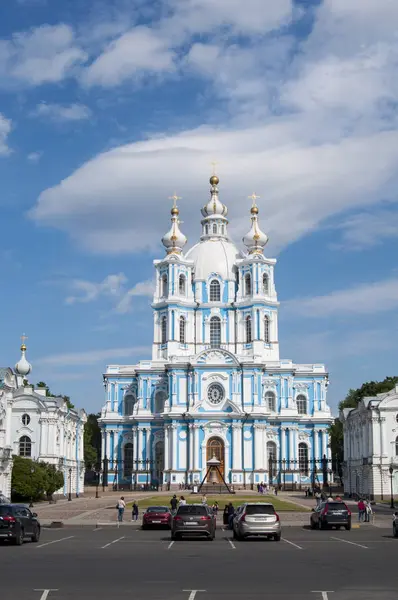 Rusia San Petersburgo Catedral Smolny Monumento Arquitectónico Foto Vertical — Foto de Stock
