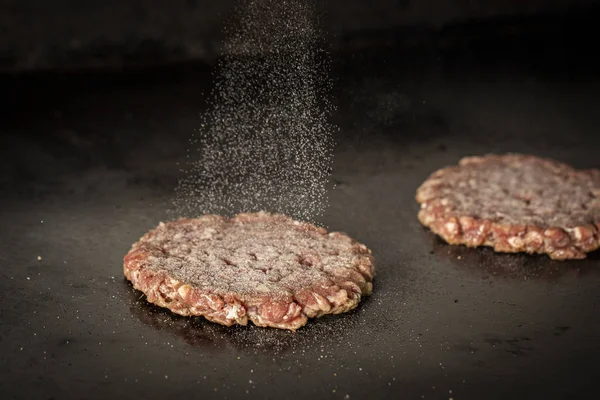 Hamburger Vlees Koken Bakplaat — Stockfoto