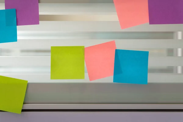 Three Colored Sticky Notes Surrounded Randomly Scattered Sticky Notes Glass — Stock Photo, Image