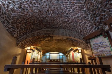 Tavan, Kahire, Mısır Mısır Mimarlık evi tarihi bina tuğla ile Bodrum Salonu'nda kemerli